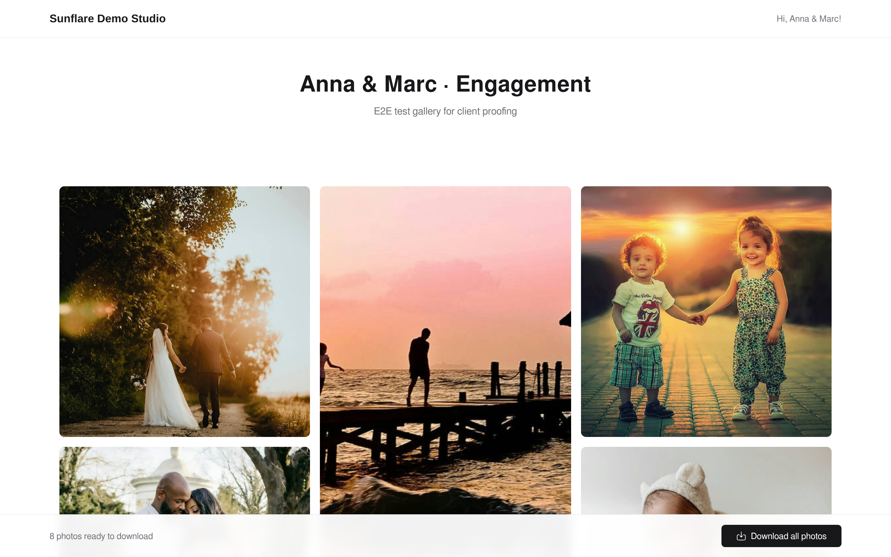 Sunflare dashboard showing gallery management, client stats, and live visitors